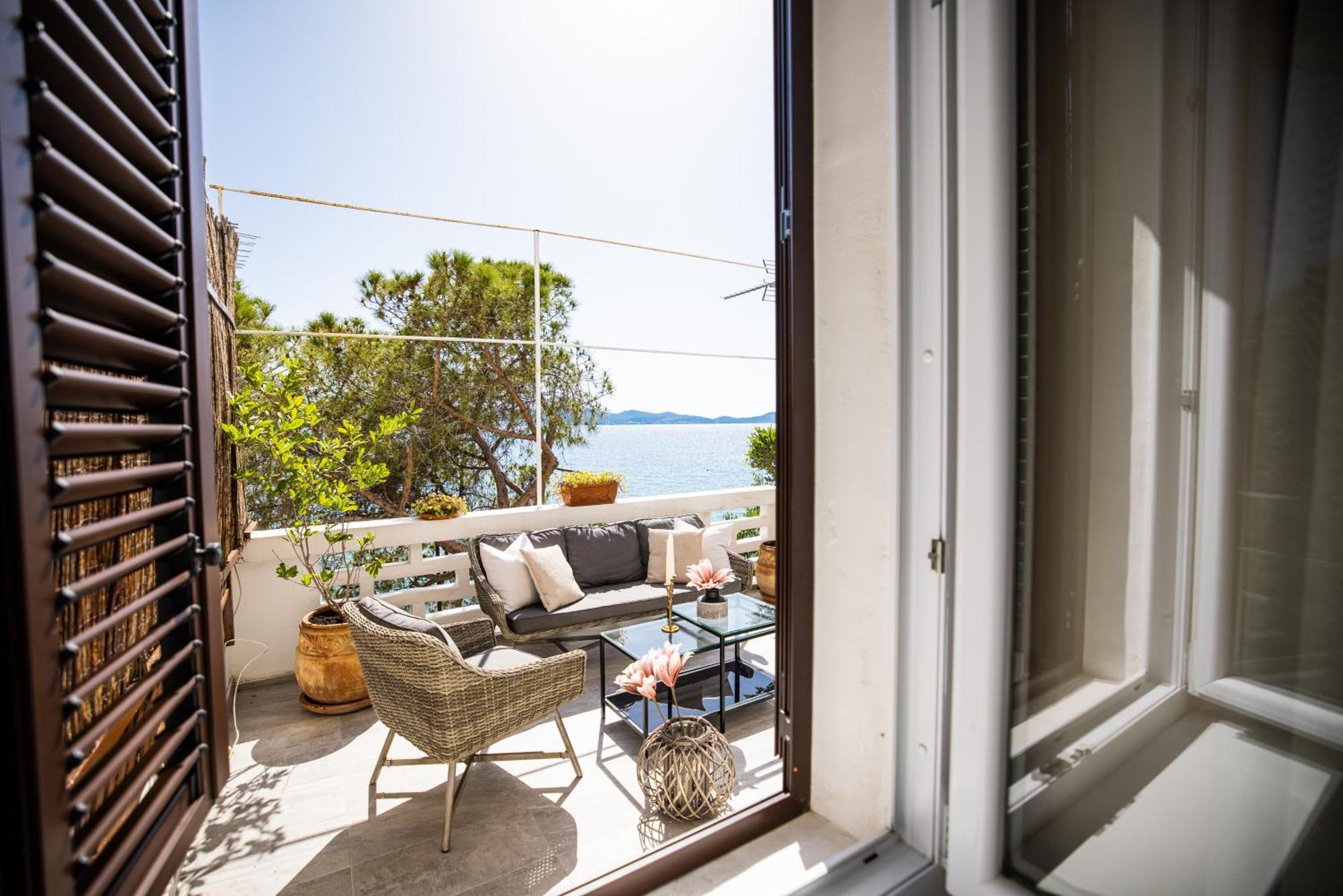 Zadar Center Beach Apartment - Directly On The Sea Экстерьер фото