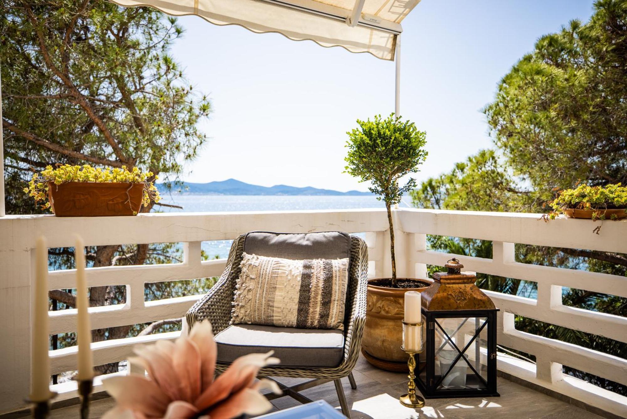 Zadar Center Beach Apartment - Directly On The Sea Экстерьер фото